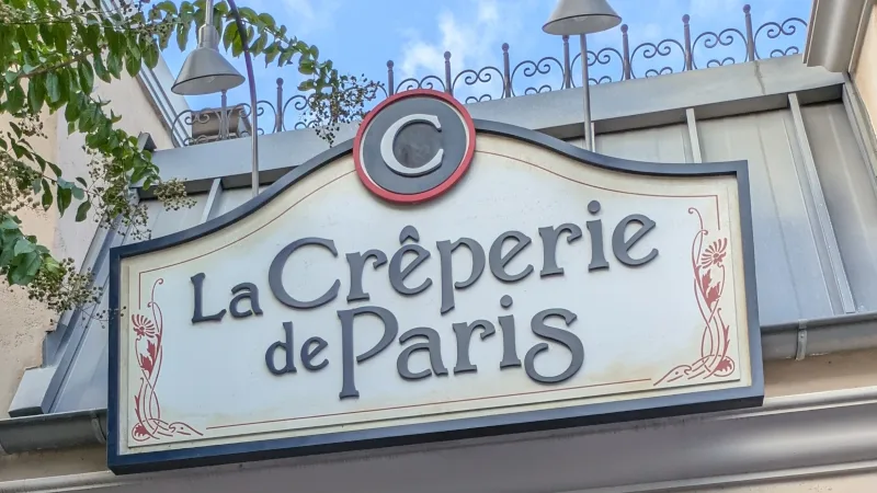 Park Eats: Crepes at La Crêperie de Paris in EPCOT